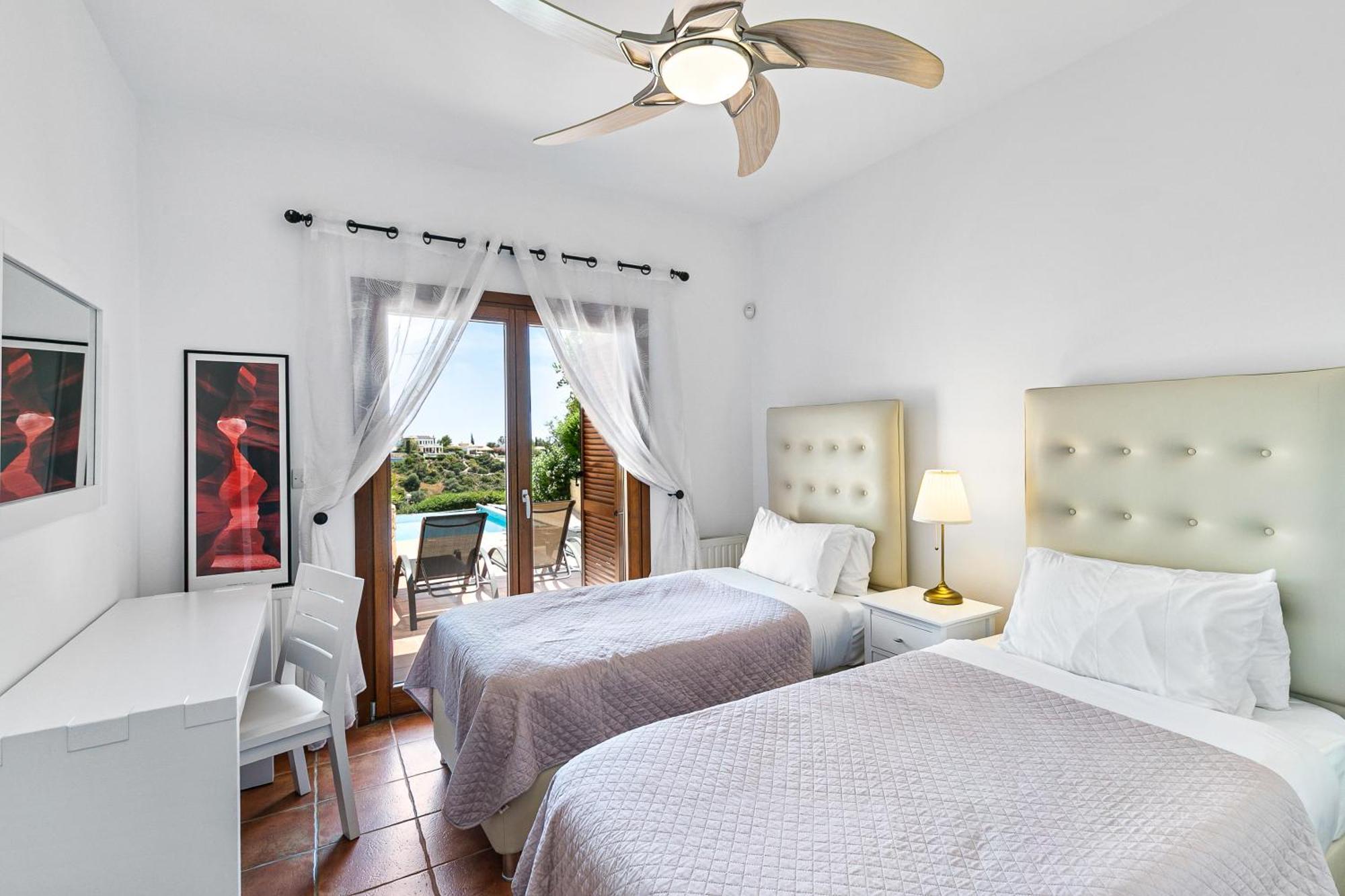4 Bedroom Villa Helidoni With Private Infinity Pool, Aphrodite Hills Resort Куклія Екстер'єр фото