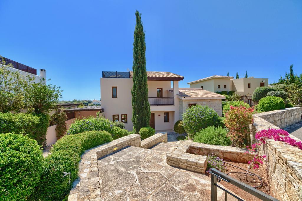 4 Bedroom Villa Helidoni With Private Infinity Pool, Aphrodite Hills Resort Куклія Екстер'єр фото