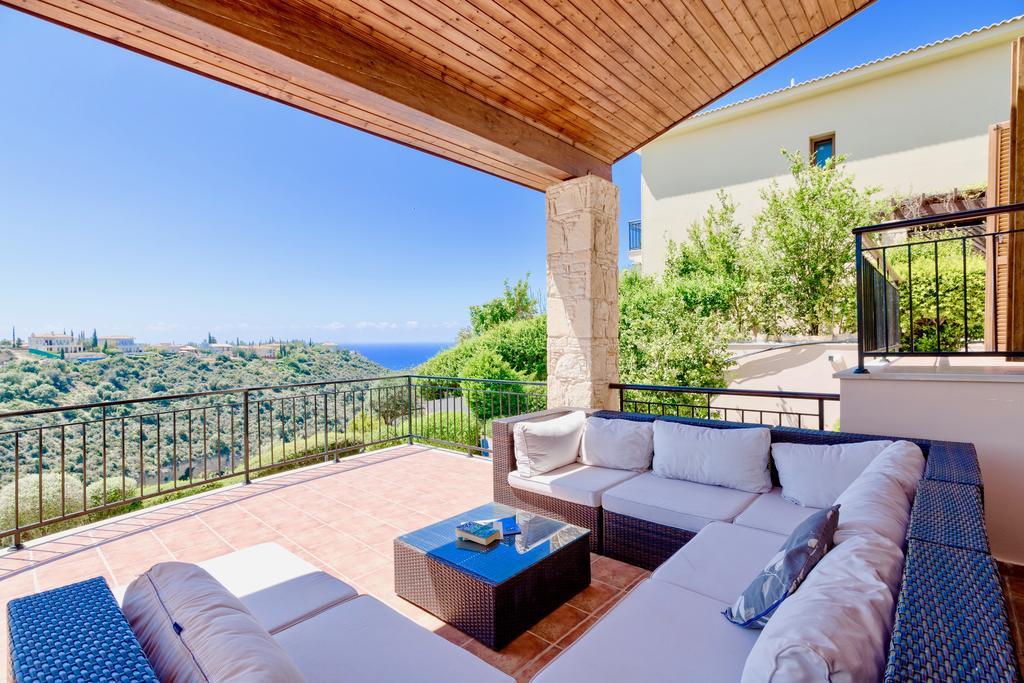 4 Bedroom Villa Helidoni With Private Infinity Pool, Aphrodite Hills Resort Куклія Екстер'єр фото